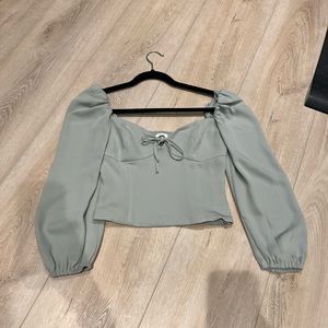 Wilfred aritzia pale green novella blouse
